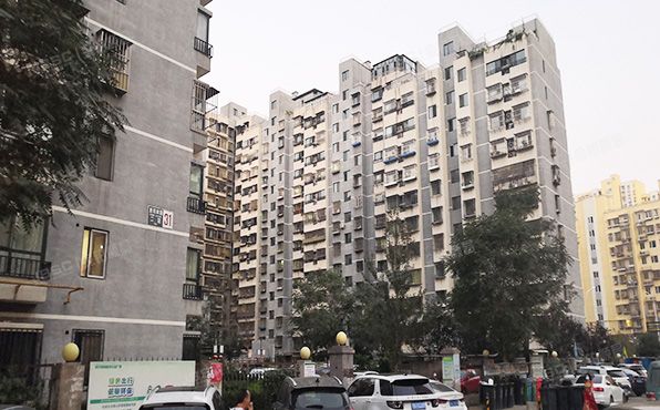 门头沟区 惠民家园二区32号楼13层5单元1303（40%） 北京法拍房