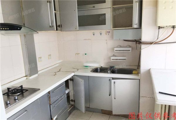 朝阳区  英郡小区2号楼3单元702室