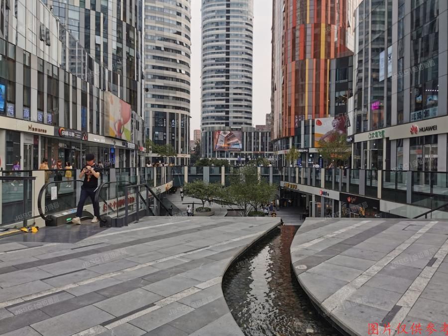 ※朝阳区 三里屯soho2号楼14层03-1702、1703室