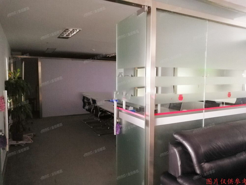 朝阳区高碑店兴隆西街2号兴隆小区综合楼803、812、814、816室（东舍写字楼）【变卖】