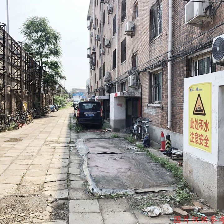 大兴区 黄村镇盛春坊9号楼3层4-302