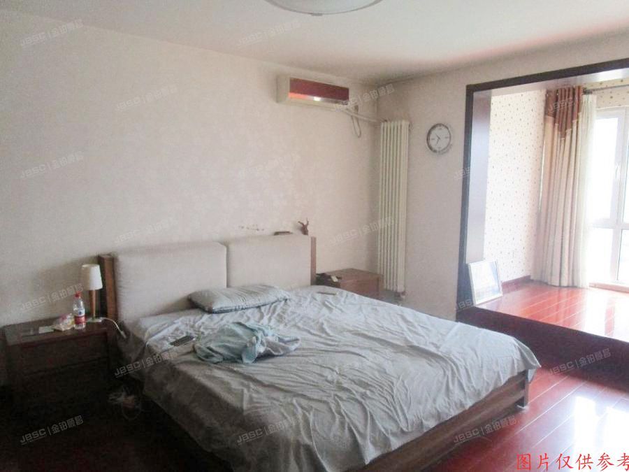 海淀区西翠路17号院21号楼8层 2单元902（紫金长安小区）