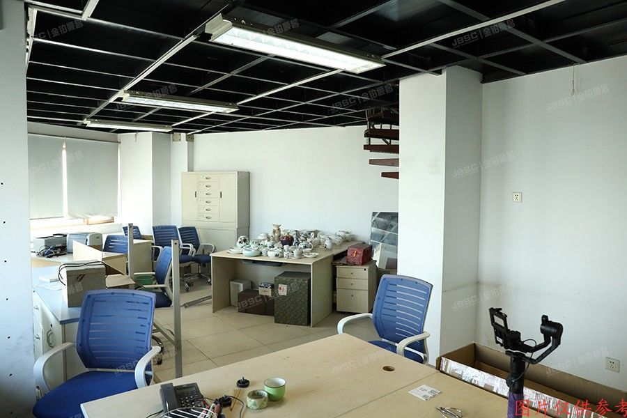 朝阳区 双惠苑甲5号楼18层1单元2105号（金隅可乐）