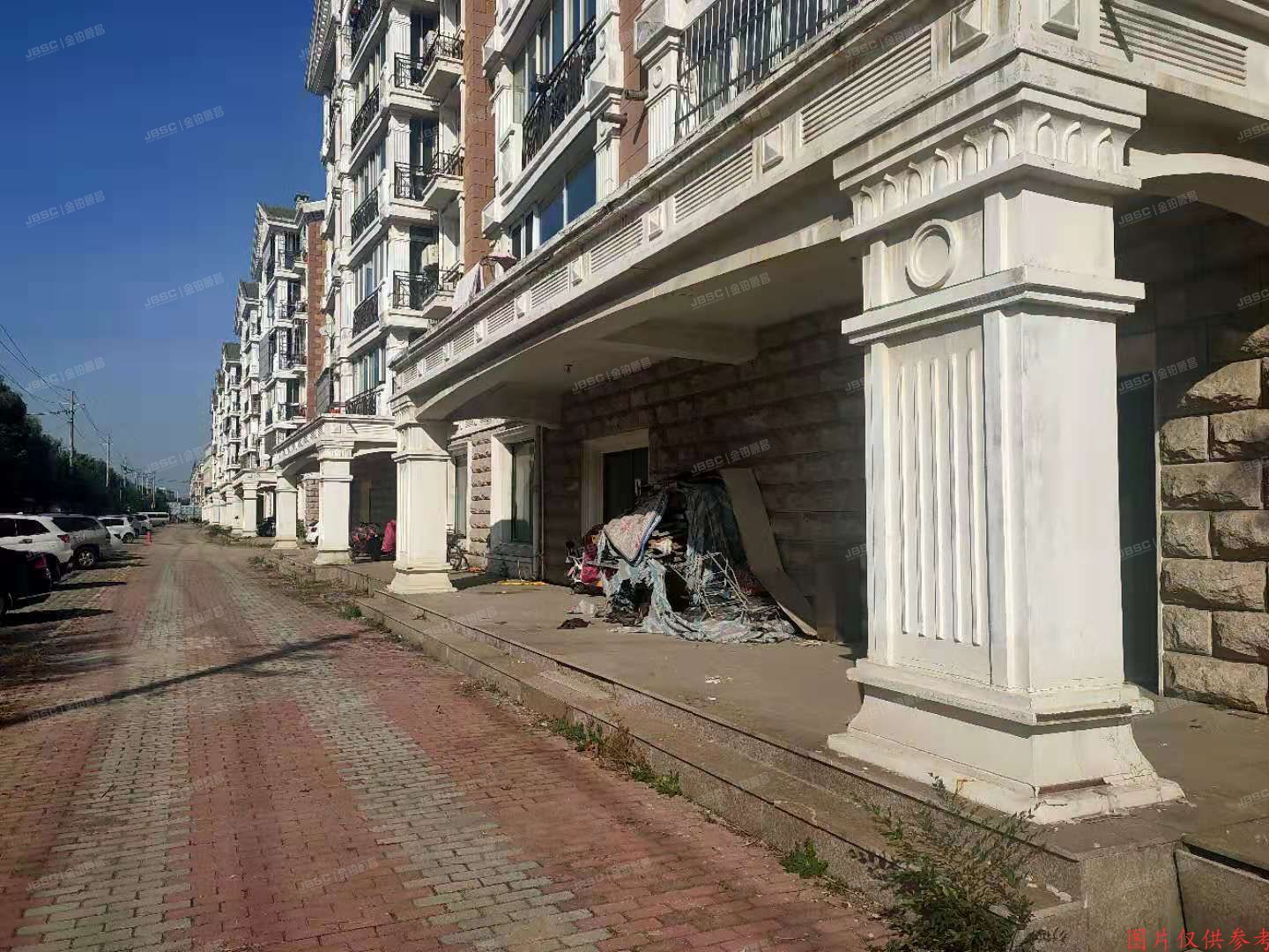 房山区 汇丰街4号院25号楼1单元1层2号（世界名园B区）