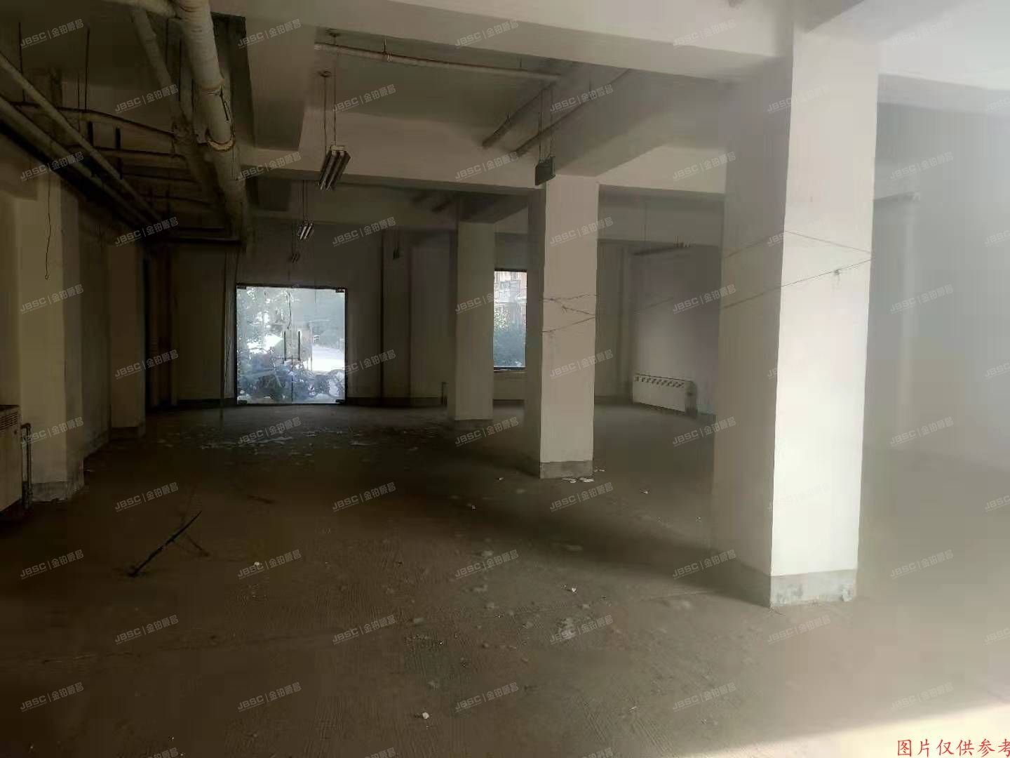 房山区 汇丰街4号院25号楼1单元1层2号（世界名园B区）