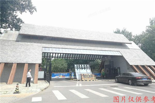 朝阳区 亚运新新家园朗月园11号楼11-8室