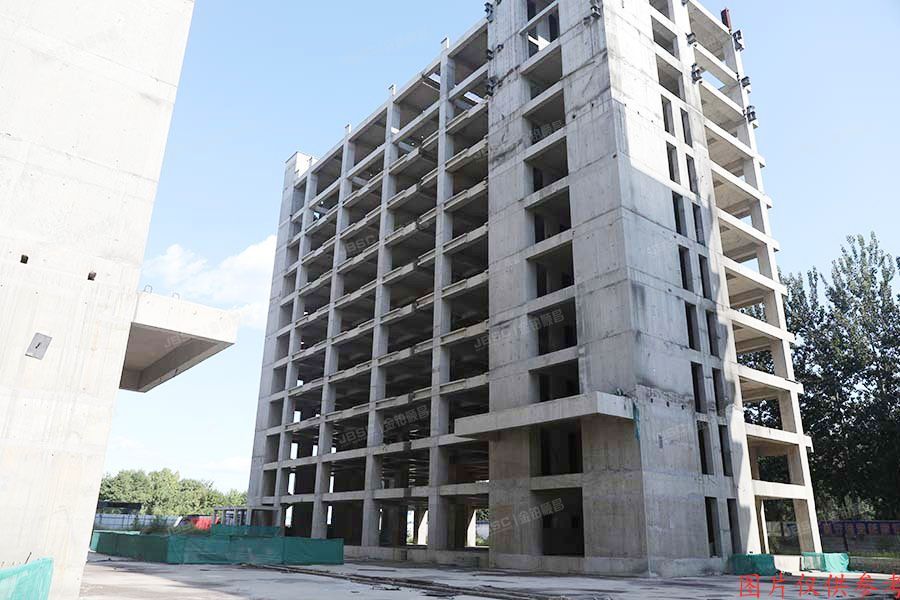 顺义区 汽车生产基地内国有建设用地使用权及在建工程