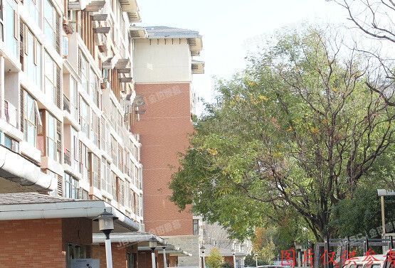 通州区 潞苑南里10号楼10层5单元1002（珠江国际）