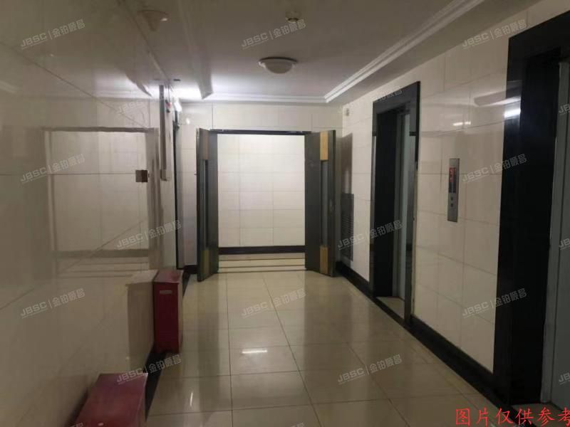 朝阳区紫东苑1号楼14至15层1402带露台