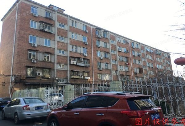 ※东城区 天坛西里东区8号楼3层4单元303号