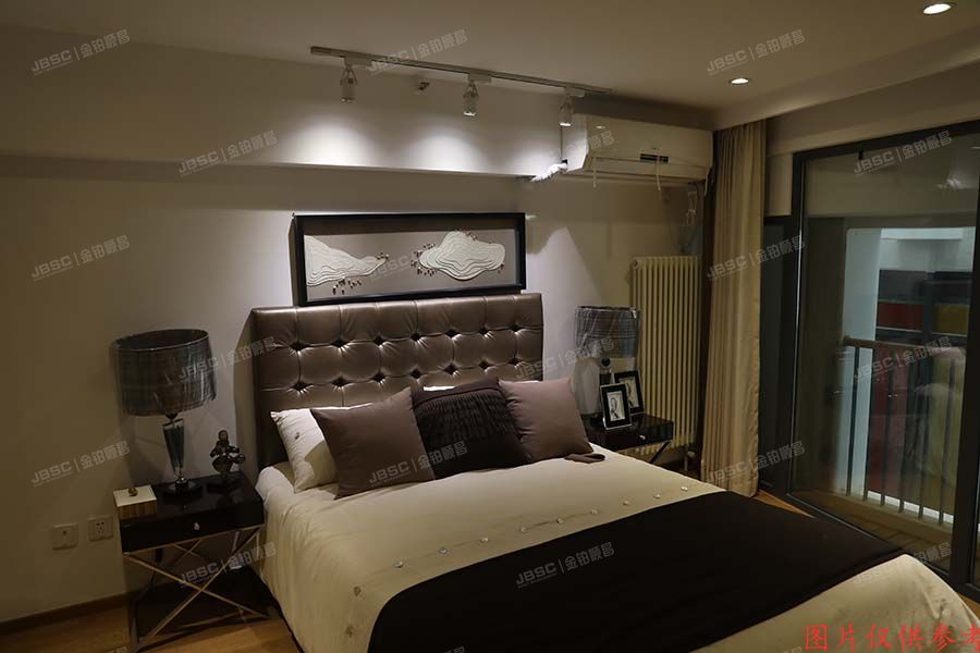 朝阳区高碑店兴隆西街2号兴隆小区综合-2层至1层房产共计32套（1层101、-1层B101至B107、-2层B201至B217，-2层B219至B225）东舍写字楼