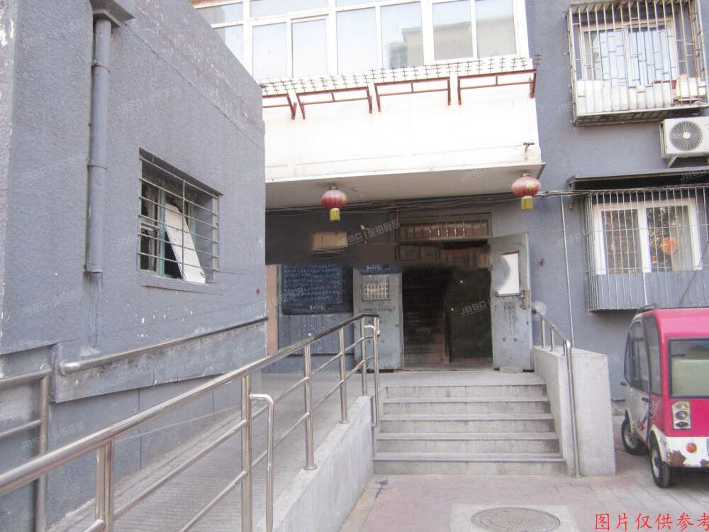 西城区 红莲中里28号楼6层6-609（红莲中里）