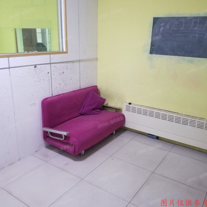 西城区冠英园西区30号楼-1层1门B01号