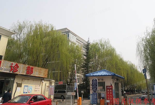 顺义区 馨港庄园三区30号楼三单元302