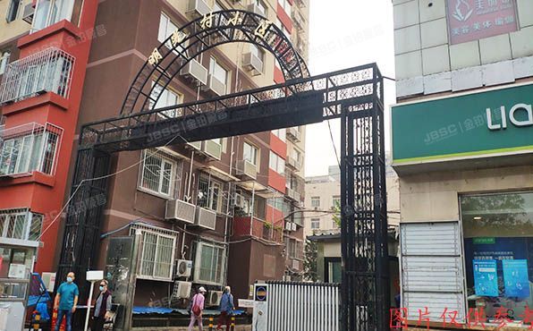 海淀区 明光村小区12号楼4门三层8号