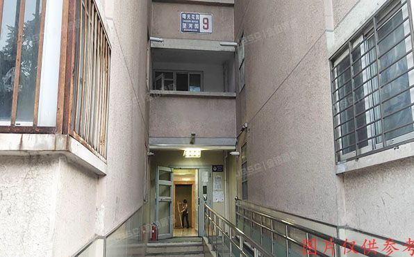 海淀区 曙光花园望河园9号楼1层104