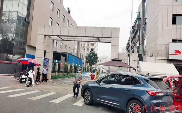 海淀区 复兴路61号西6楼乙门5层505室