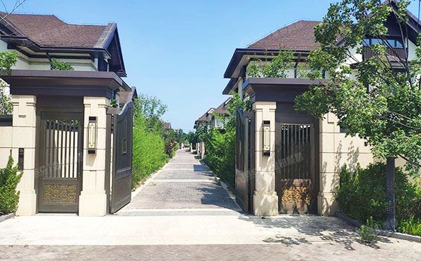 通州区  草寺500号院二区29号楼1至2层01（天鸿颐景别墅）别墅