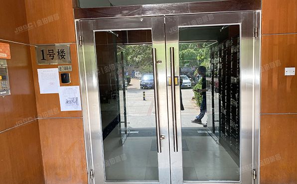 东城区 新中街18号院1号楼15层1512号（阳光都市）