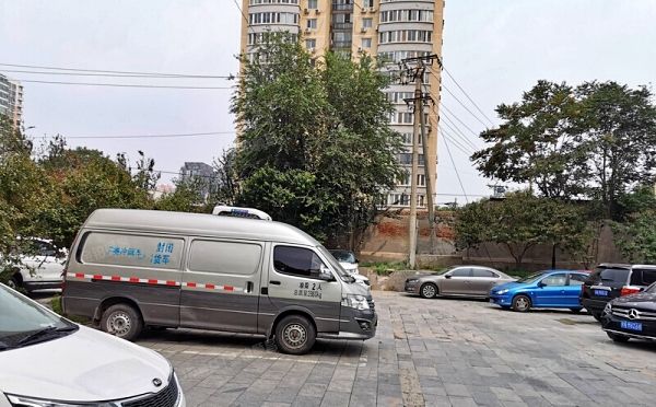 丰台区 光彩路65号院6号楼4层401（彩虹城）商业