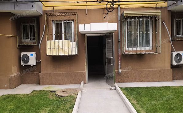 大兴区 椿蓉园三里11号楼4单元402