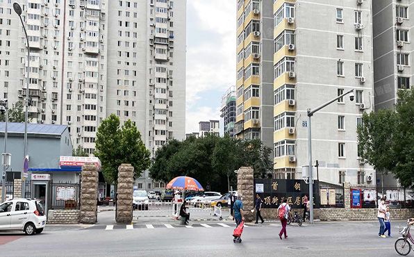 石景山区 金顶街五区6号楼3层302号 成本价