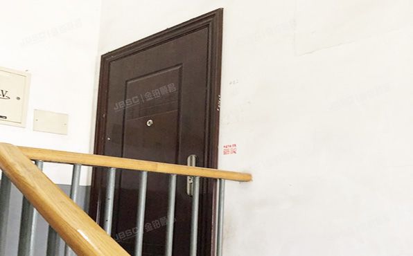 海淀区 双新园24号楼2单元402室