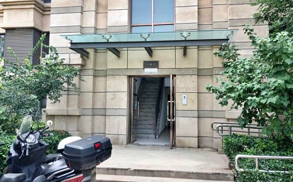 海淀区 文龙家园二里1号楼13层1单元1301号（世华龙樾）