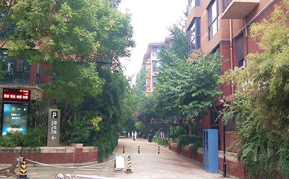 海淀区 马连洼竹园26号楼1层3单元1058（亿城西山华府龙园）