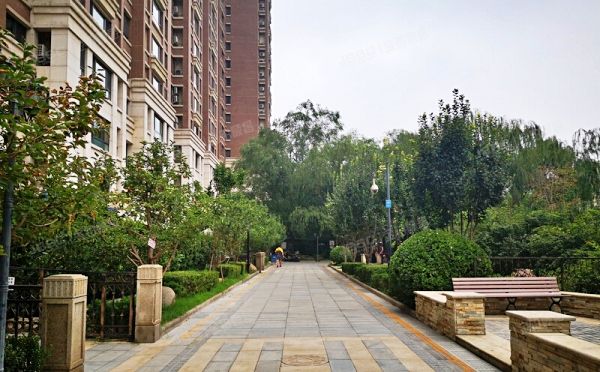 丰台区 紫芳园四区1号楼9层5单元1002号（首开璞瑅公馆）