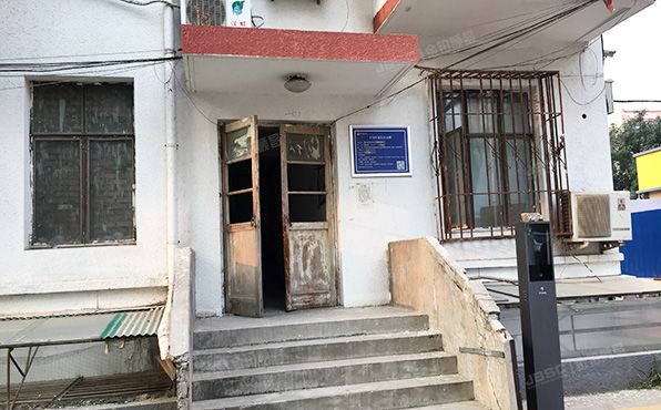 丰台区  丰台南路116号院1号楼1单元402（看丹苑）