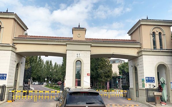 顺义区 丽来花园3区17栋03-1号+车位 联排别墅（誉天下）