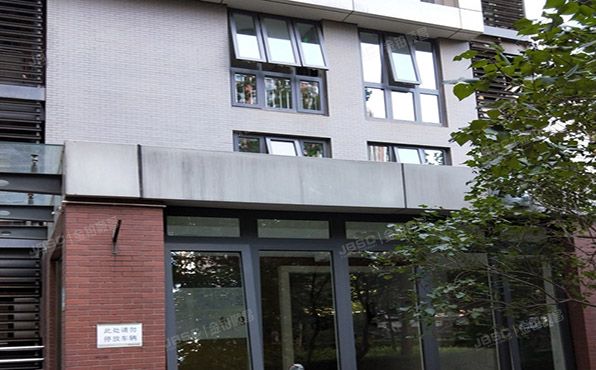 朝阳区   阜荣街8号院2号楼11层1单元1202（朝庭公寓）