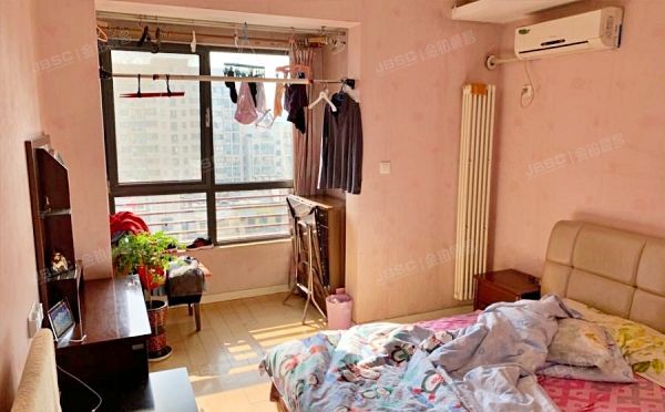 朝阳区 青年路西里5号院14号楼13层4单元1605（润枫水尚西区）