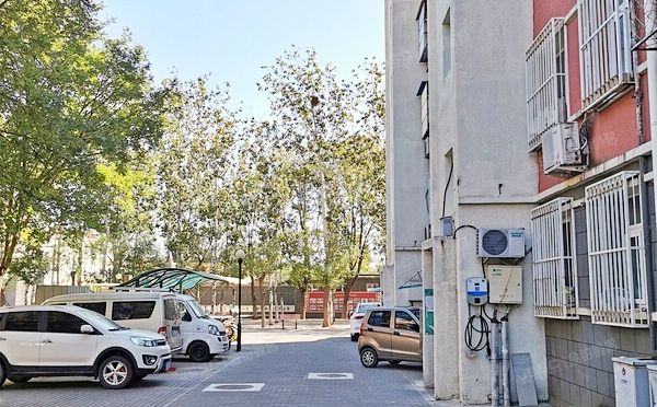 大兴区 团河苑南区4号楼4层3单元401（团河苑小区）房改房