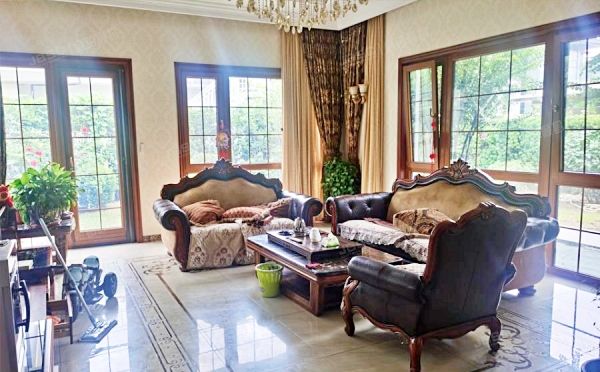 顺义区 金碧湖畔花园北区151号楼-1至2层（御墅）别墅