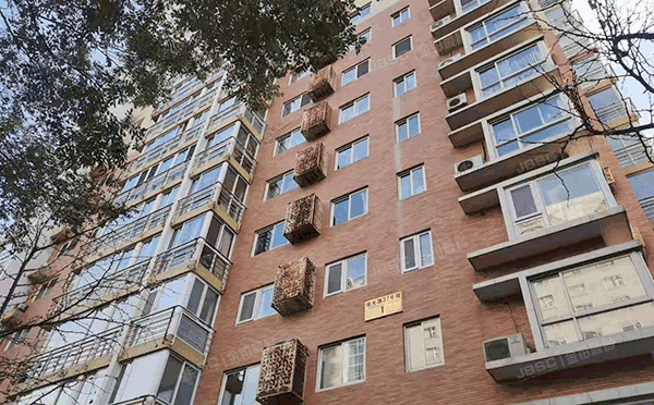 海淀区 增光路37号中海馥园1号楼3层2单元302号（中海馥园）