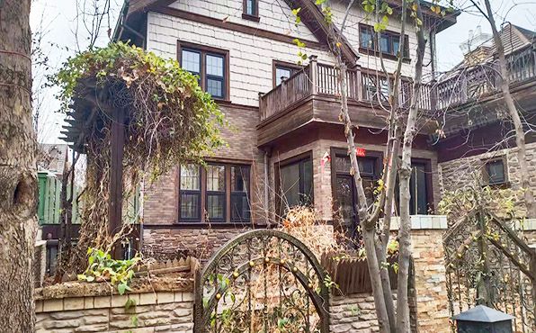 昌平区 立汤路38号香蜜田园149号-1至2层（麦卡伦地）