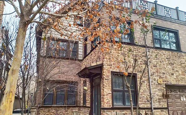 昌平区 立汤路38号香蜜田园149号-1至2层（麦卡伦地）