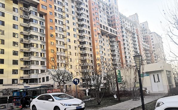 丰台区 草桥欣园四区10号楼7层3单元702号（草桥欣园四区）