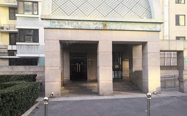 丰台区 草桥欣园四区10号楼7层3单元702号（草桥欣园四区）