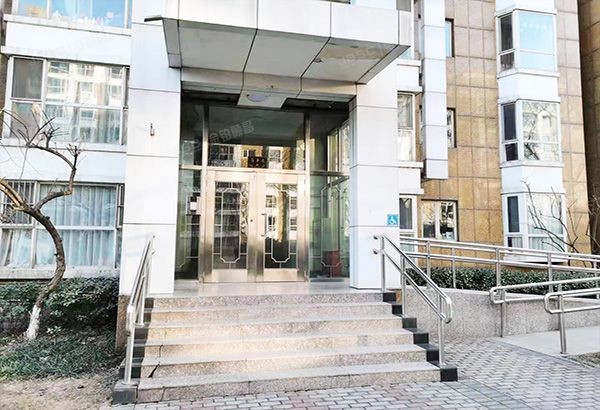 海淀区 西四环北路125号3号楼4层5单元502号（汤泉逸墅）