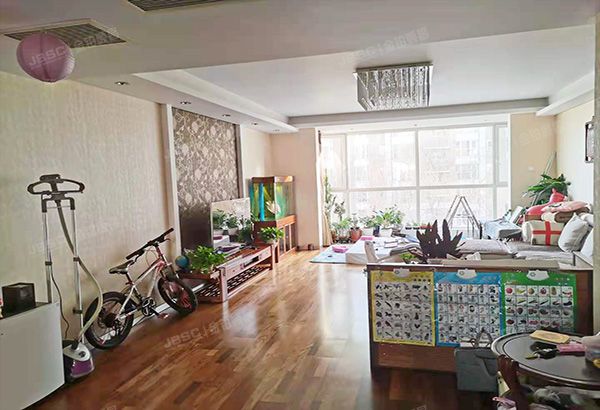 海淀区 西四环北路125号3号楼4层5单元502号（汤泉逸墅）