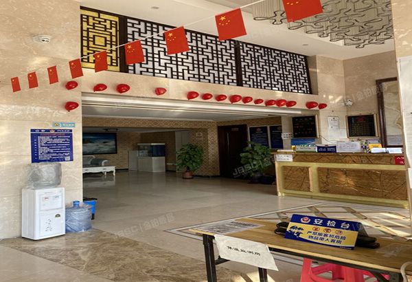 大兴区 开泰东里17号楼1至3层111（金色漫香林）商业