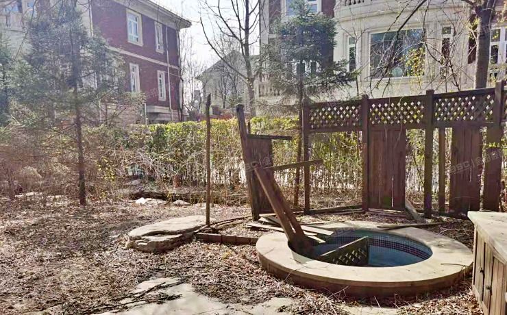 顺义区 鸿锦园84号-1至2层全部（清锦源）独栋