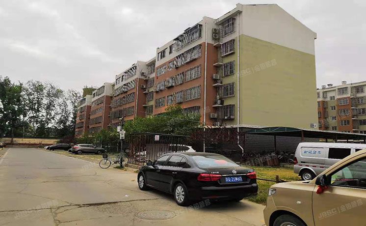 房山区 农林路4号院4号2层4单元202（永兴家园）