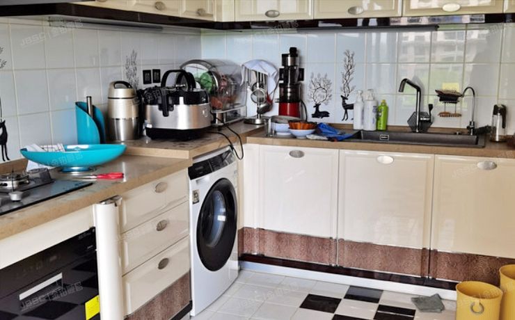 朝阳区 利泽西街8号院14号楼5层1单元601（东湖湾西区）