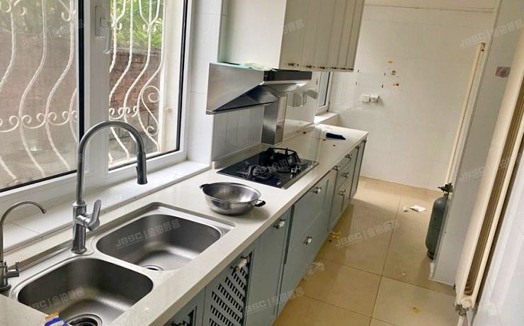 昌平区 北七家镇八仙别墅仙霞里1109号楼1至2层（八仙别墅仙霞西里）双拼别墅