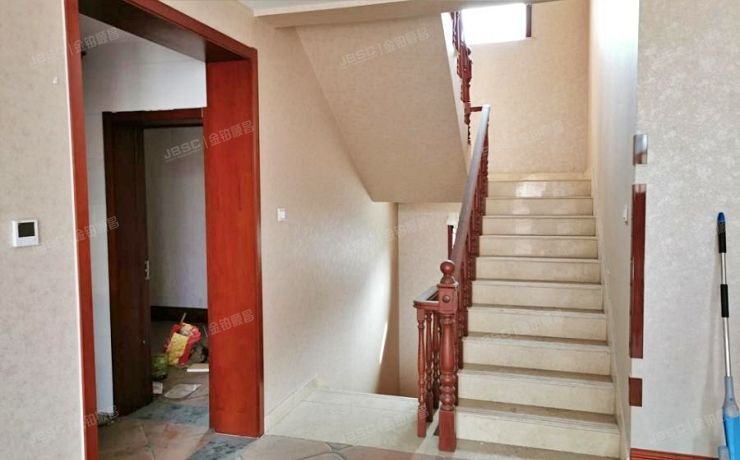 顺义区 水色时光花园三区48号楼1至2层（水色时光）别墅