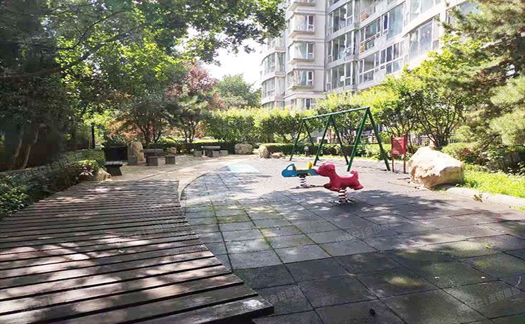 海淀区 万寿寺中海紫金苑2号楼4层6门501号（中海紫金苑）